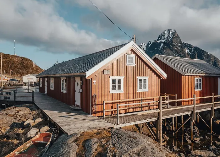 Arctic Fishermans Lodge- Sauna Included