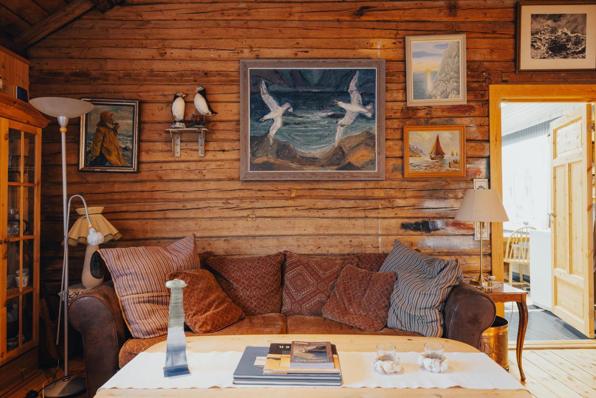 Дом отдыха Arctic Fishermans Lodge- Sauna Included